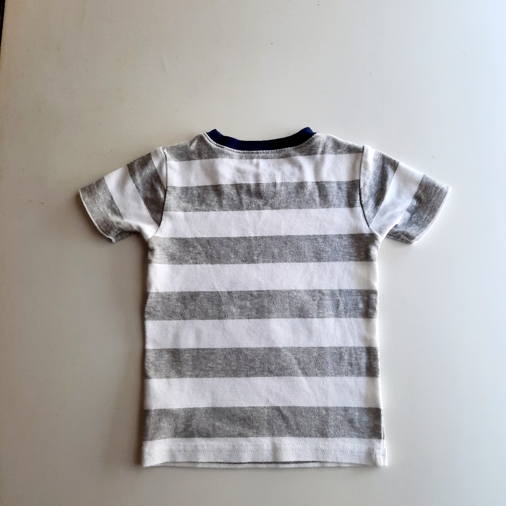 3t Carter's & Nike Bundle - Picture 5 of 9